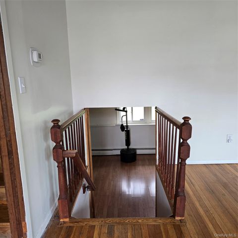 17 Grant Street, Roosevelt, NY 11575