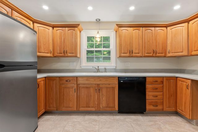 491 Raccoon Hill Road, Salisbury, NH 03268