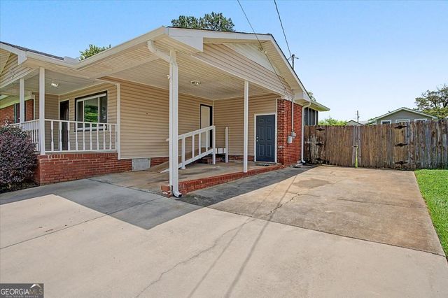 202 Plantation Avenue, Cedartown, GA 30125