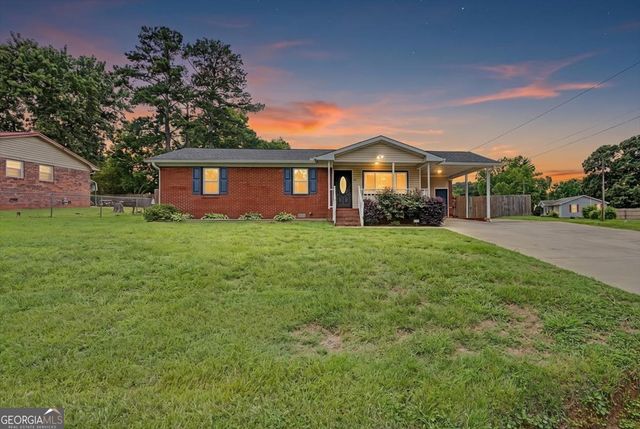 202 Plantation Avenue, Cedartown, GA 30125