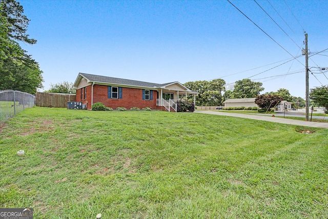 202 Plantation Avenue, Cedartown, GA 30125