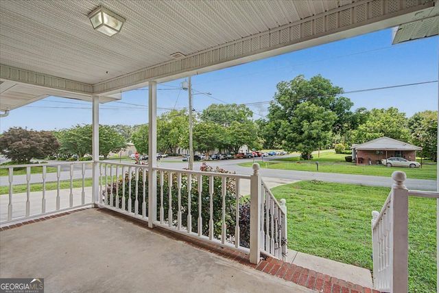 202 Plantation Avenue, Cedartown, GA 30125