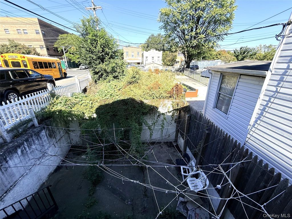 1484 Sutter Avenue, Brooklyn, NY 11208 — photo 4