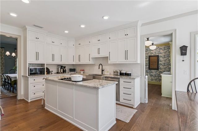 202 Carnoustie Street, St. Simons Island, GA 31522