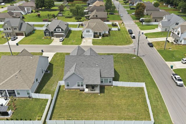 501 Janis Ln, Mount Juliet, TN 37122