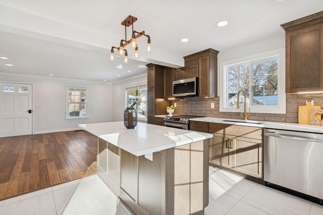 4172 Summit Lane, White Bear Twp, MN 55110