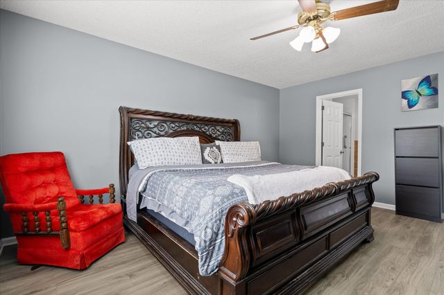 1299 Greenbrook Lane, Hixson, TN 37343