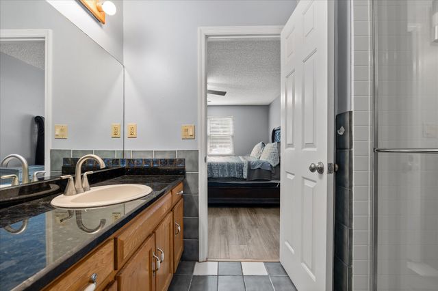 1299 Greenbrook Lane, Hixson, TN 37343