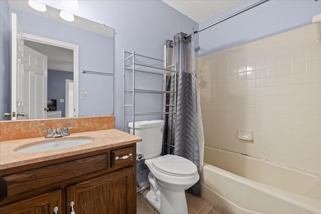 1299 Greenbrook Lane, Hixson, TN 37343