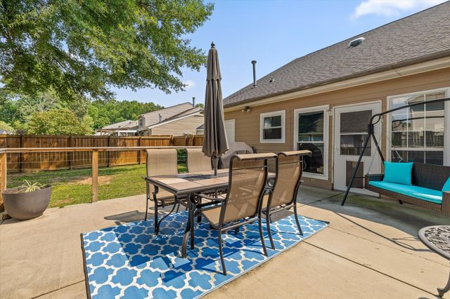 1299 Greenbrook Lane, Hixson, TN 37343