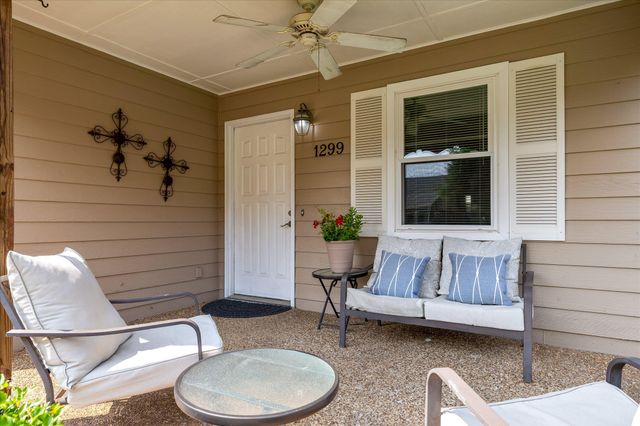 1299 Greenbrook Lane, Hixson, TN 37343