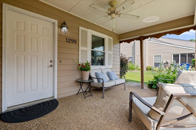 1299 Greenbrook Lane, Hixson, TN 37343