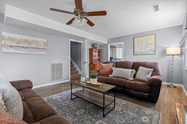 1299 Greenbrook Lane, Hixson, TN 37343