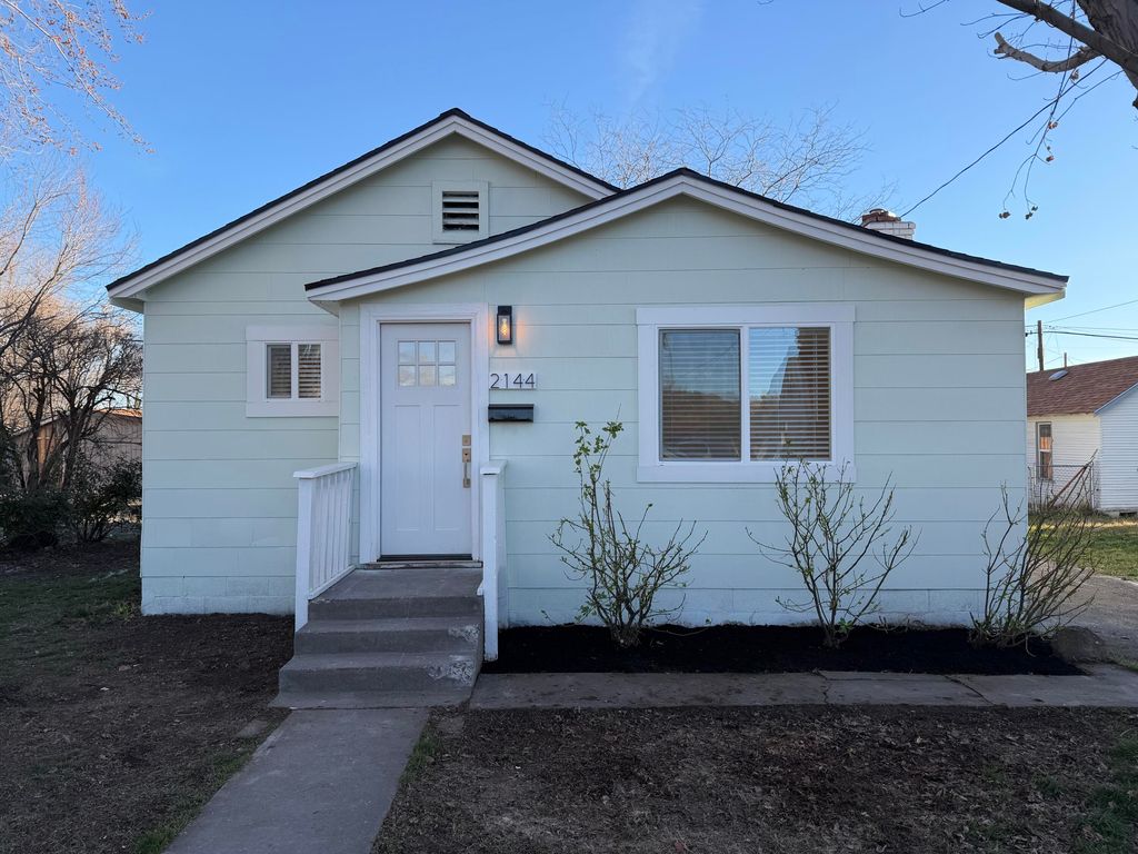 2144 White Avenue, Klamath Falls, OR 97601