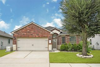 8706 Sunrise Canter Drive, Tomball, TX 77375