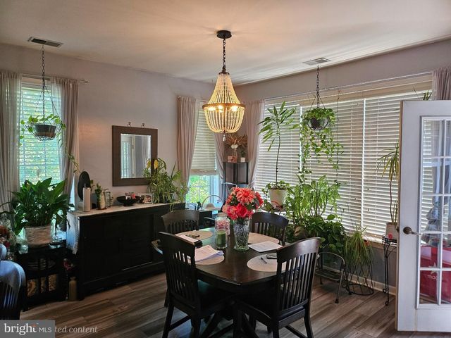 83 KYLE WAY, Ewing, NJ 08628