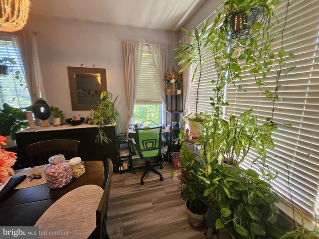 83 KYLE WAY, Ewing, NJ 08628