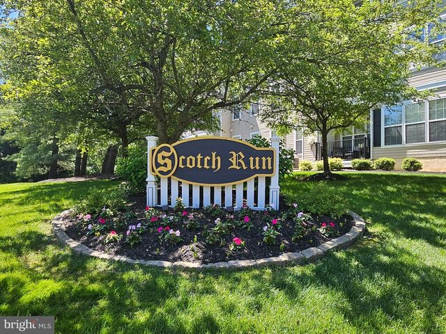 83 KYLE WAY, Ewing, NJ 08628
