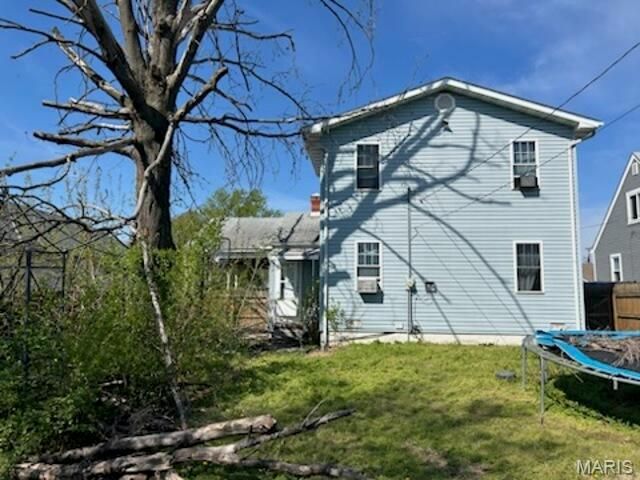 451 Hamilton Avenue, Wood River, IL 62095