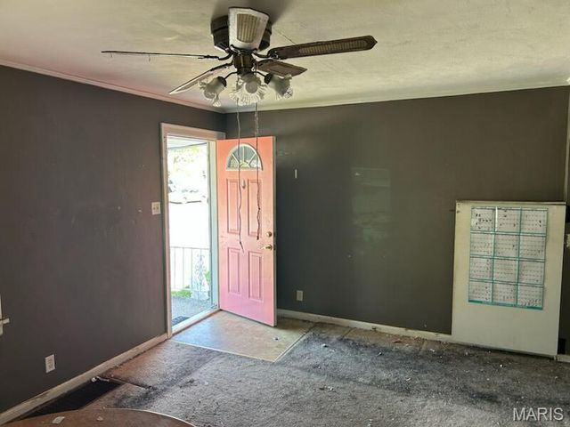 451 Hamilton Avenue, Wood River, IL 62095