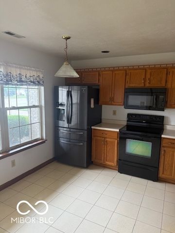 1338 Swan Drive, Franklin, IN 46131