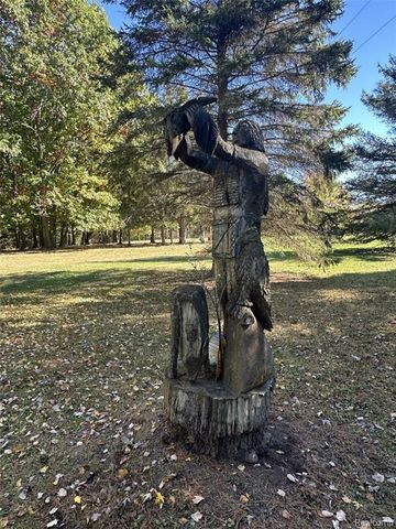 1161 7 Mile Road, Whitmore Lake, MI 48189