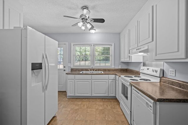 305 Brookside Drive, Union, SC 29379