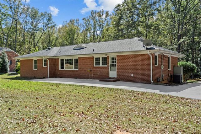 305 Brookside Drive, Union, SC 29379