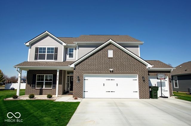 379 Oakswept Way, Greenfield, IN 46140