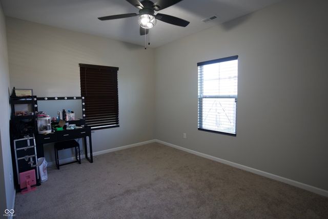 379 Oakswept Way, Greenfield, IN 46140