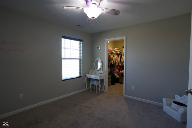 379 Oakswept Way, Greenfield, IN 46140