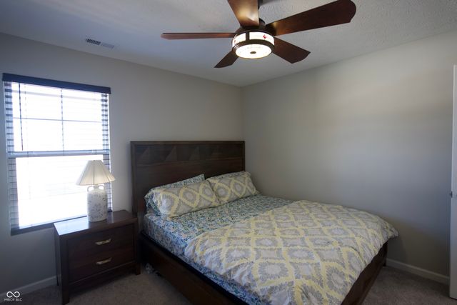 379 Oakswept Way, Greenfield, IN 46140