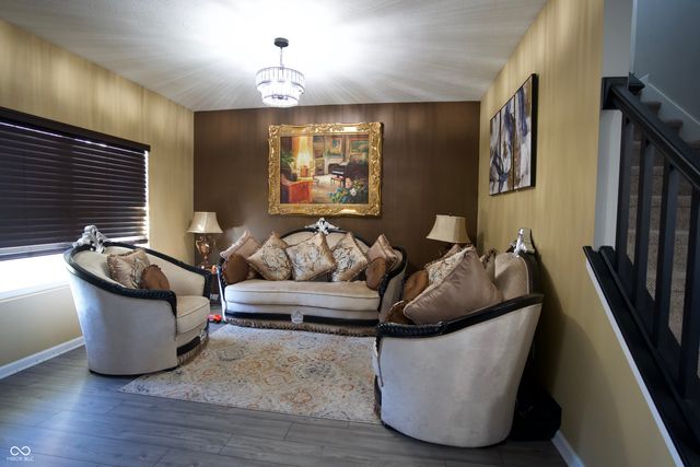 379 Oakswept Way, Greenfield, IN 46140