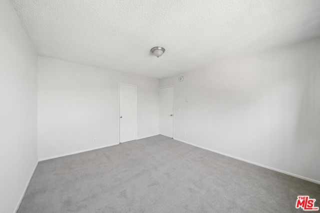 105 S Orlando Avenue 201, Los Angeles, CA 90048