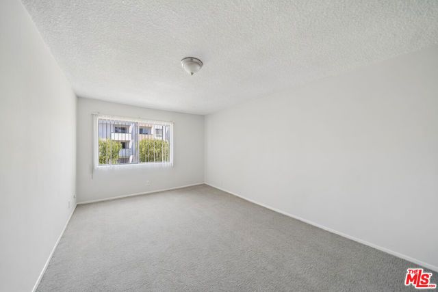 105 S Orlando Avenue 201, Los Angeles, CA 90048