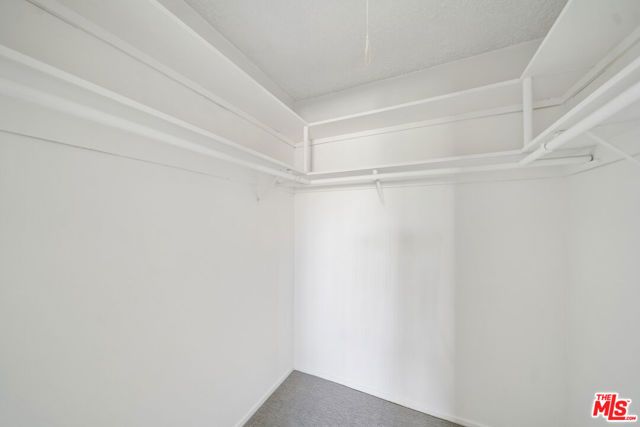 105 S Orlando Avenue 201, Los Angeles, CA 90048