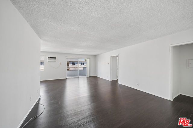 105 S Orlando Avenue 201, Los Angeles, CA 90048