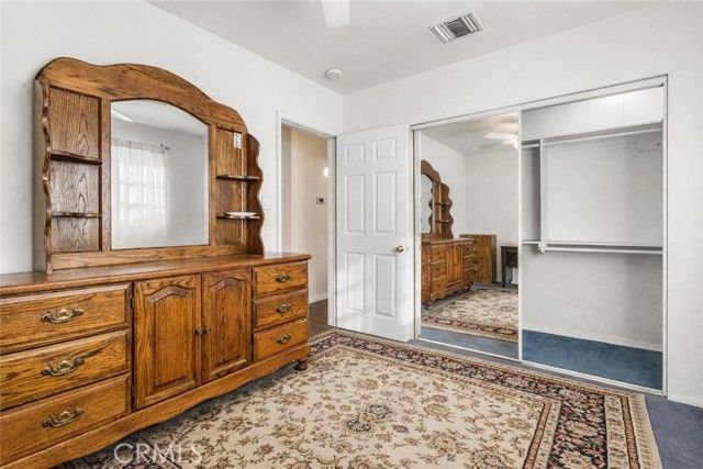 1817 N Hollywood, Burbank, CA 91505