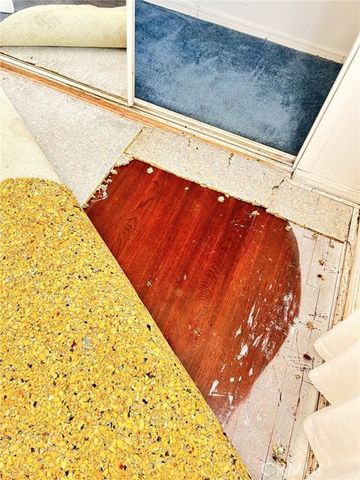 1817 N Hollywood, Burbank, CA 91505