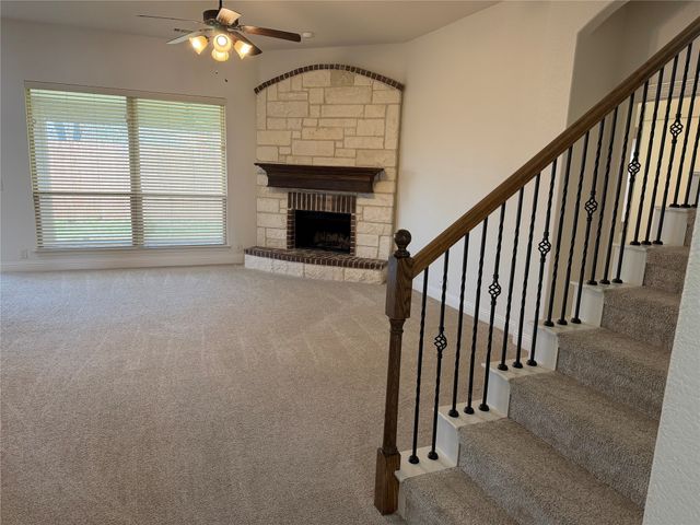 513 Harvest Trail, Midlothian, TX 76065
