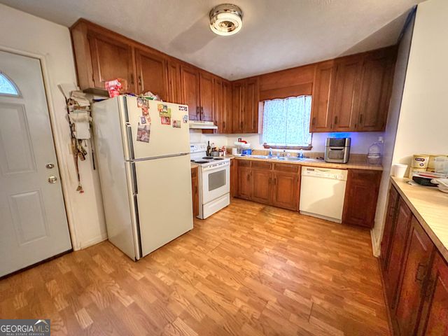 660 Bartley Road, Lagrange, GA 30241