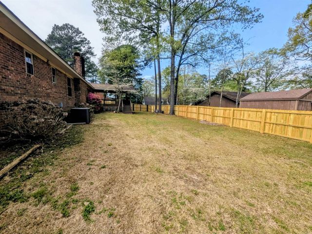 1098 Quapaw, Camden, AR 71701