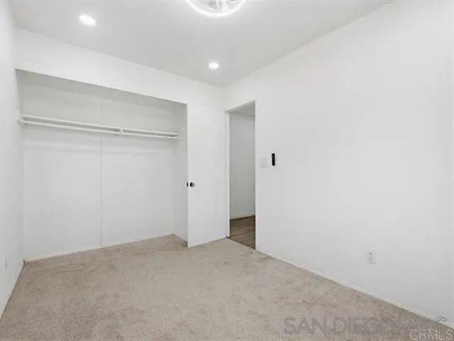 9462 Doheny Rd., Santee, CA 92071