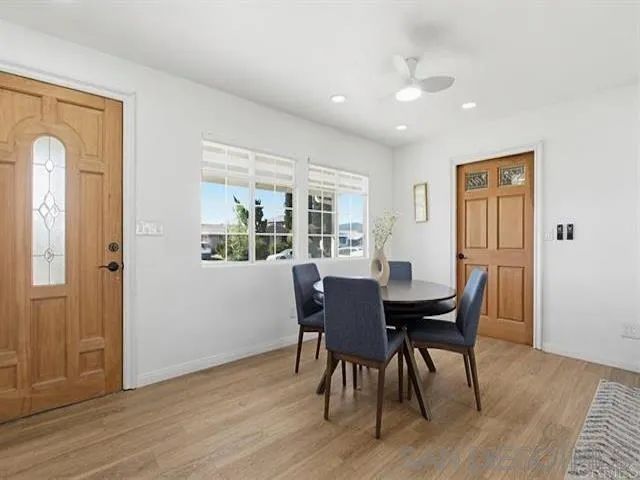 9462 Doheny Rd., Santee, CA 92071