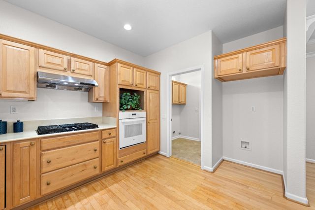 7072 Stagecoach Cir, Roseville, CA 95747