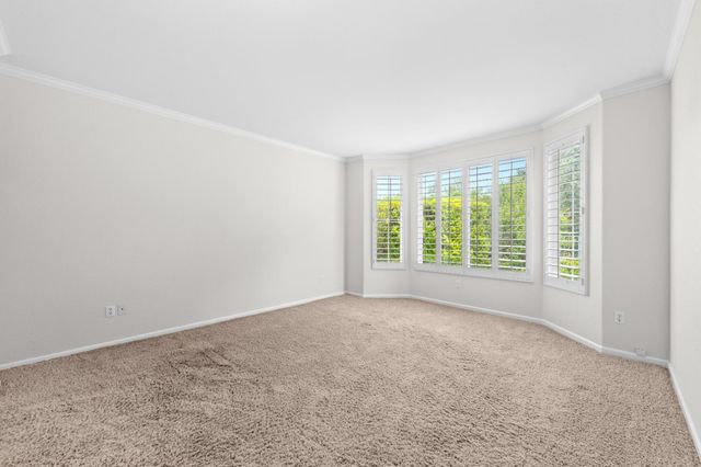 7072 Stagecoach Cir, Roseville, CA 95747