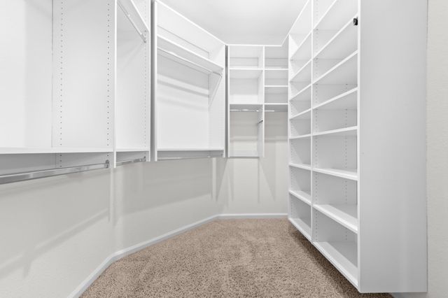 7072 Stagecoach Cir, Roseville, CA 95747