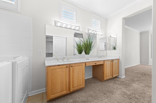 7072 Stagecoach Cir, Roseville, CA 95747