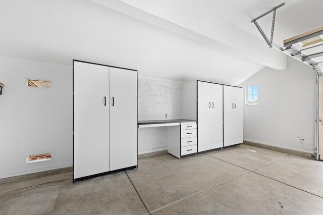 7072 Stagecoach Cir, Roseville, CA 95747