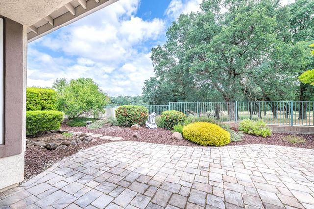 7072 Stagecoach Cir, Roseville, CA 95747